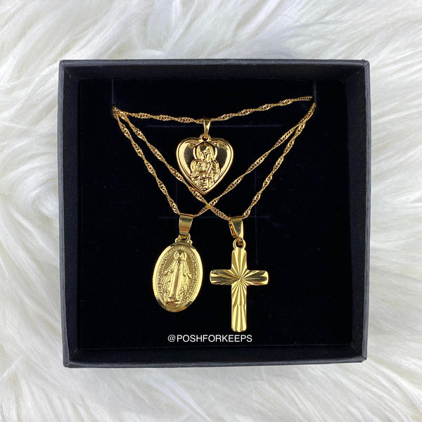 18K GOLD CROSS CHARM NECKLACE