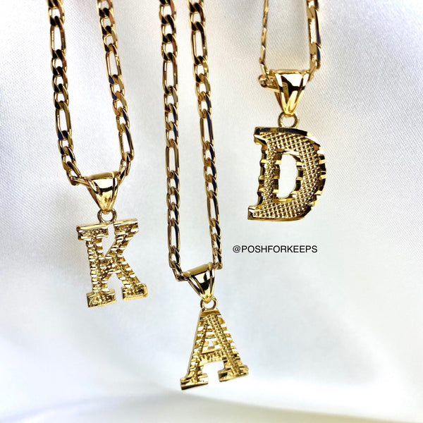 18K GOLD BLOCK INITIAL FIGARO