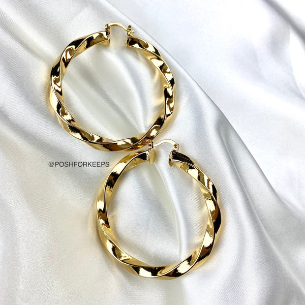 18K GOLD TWIST HOOPS