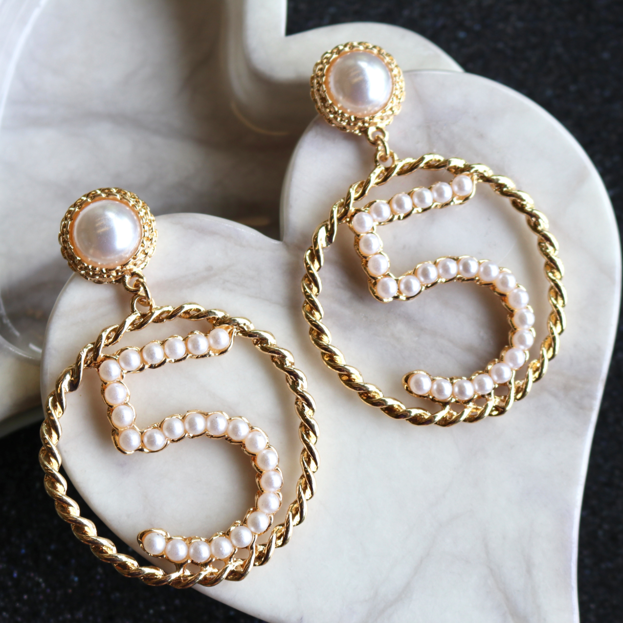5 STAR HOOP EARRINGS (WHITE)